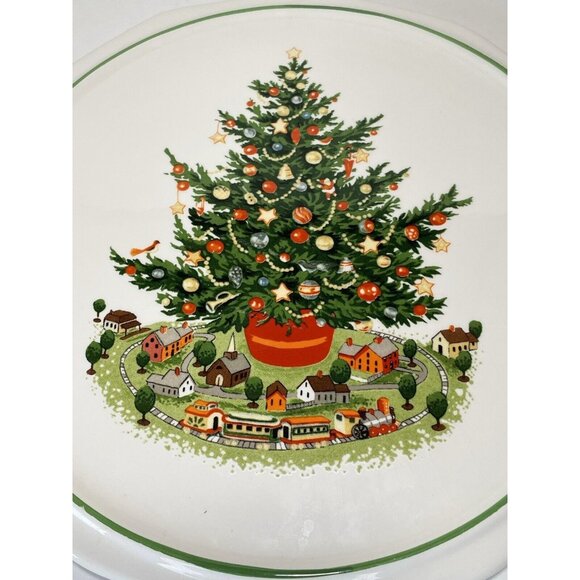 Pfaltzgraff Christmas Heritage Tree 8 1/2 Inch Trivet White Round Cheese Tray - Picture 2 of 5